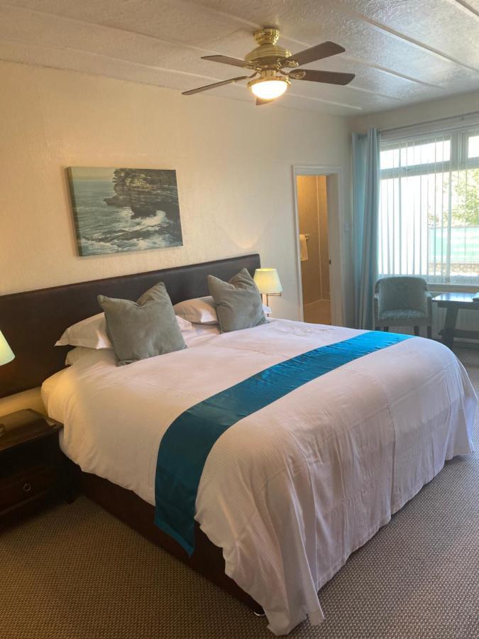 The Kingswood Guest House - Adult Only เวย์มัธ ภายนอก รูปภาพ